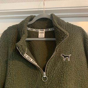 VS PINK Sherpa 1/4 Zip Pullover Size L